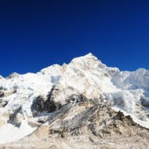 世界で最も危険な山　世界で最も登るのが難しい山